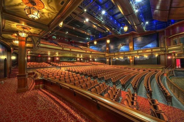 Auditorium insolite pour un evenement atypique