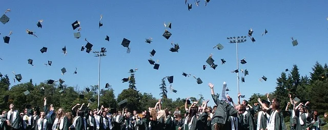 Diplomes celebrant une remise de diplome