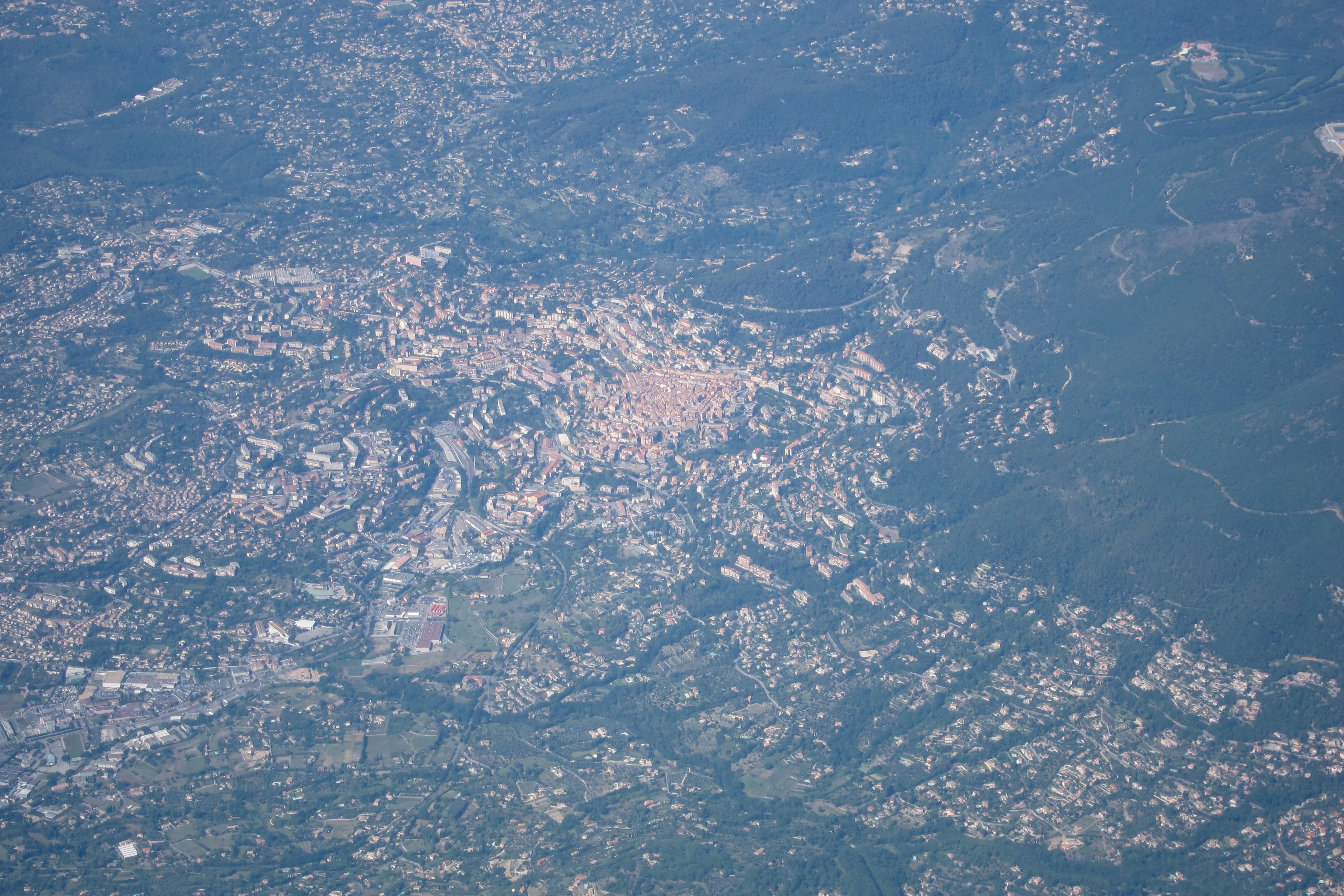 Vue aérienne de Grasse