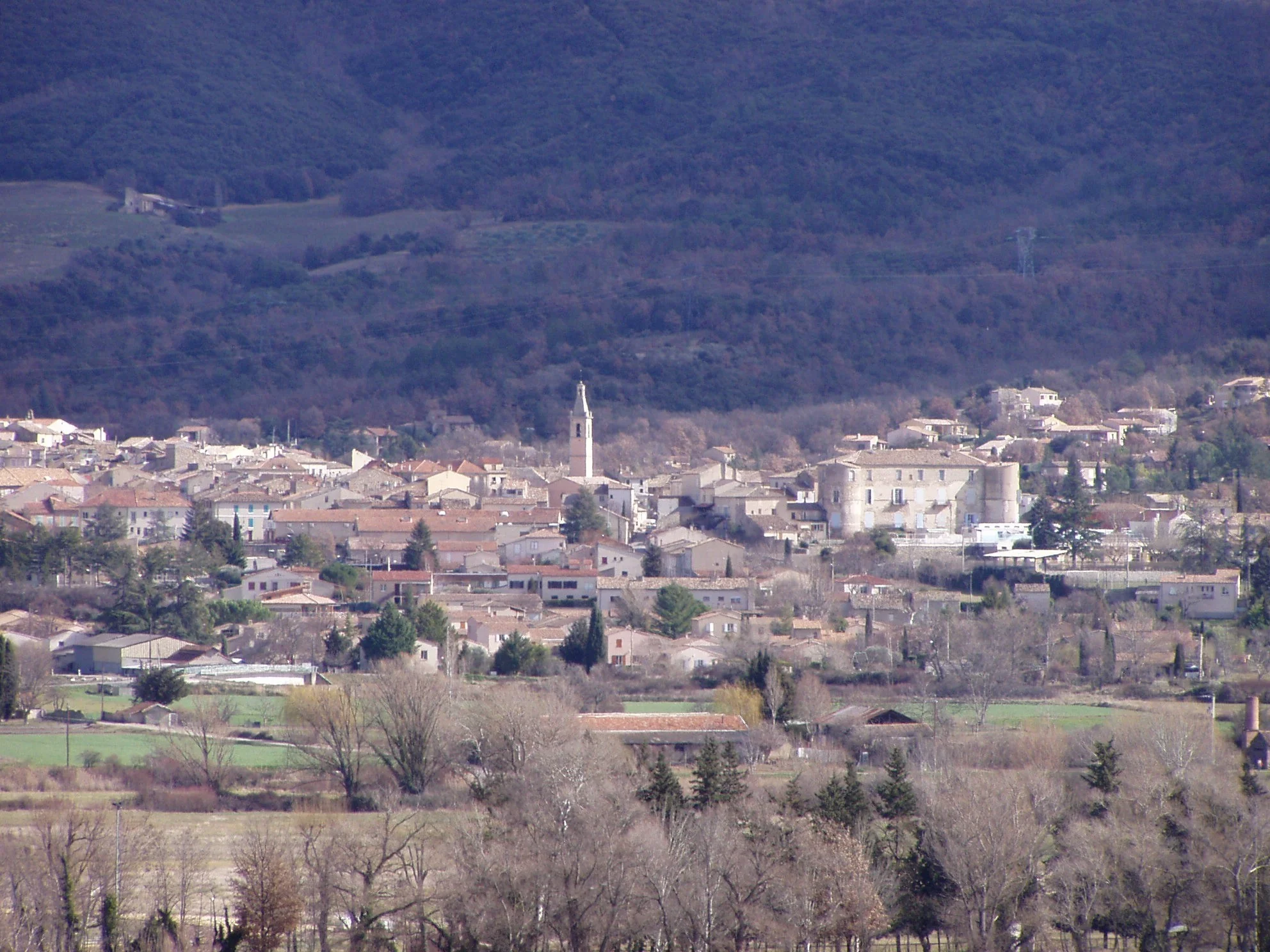 Vue du village d'Oraison