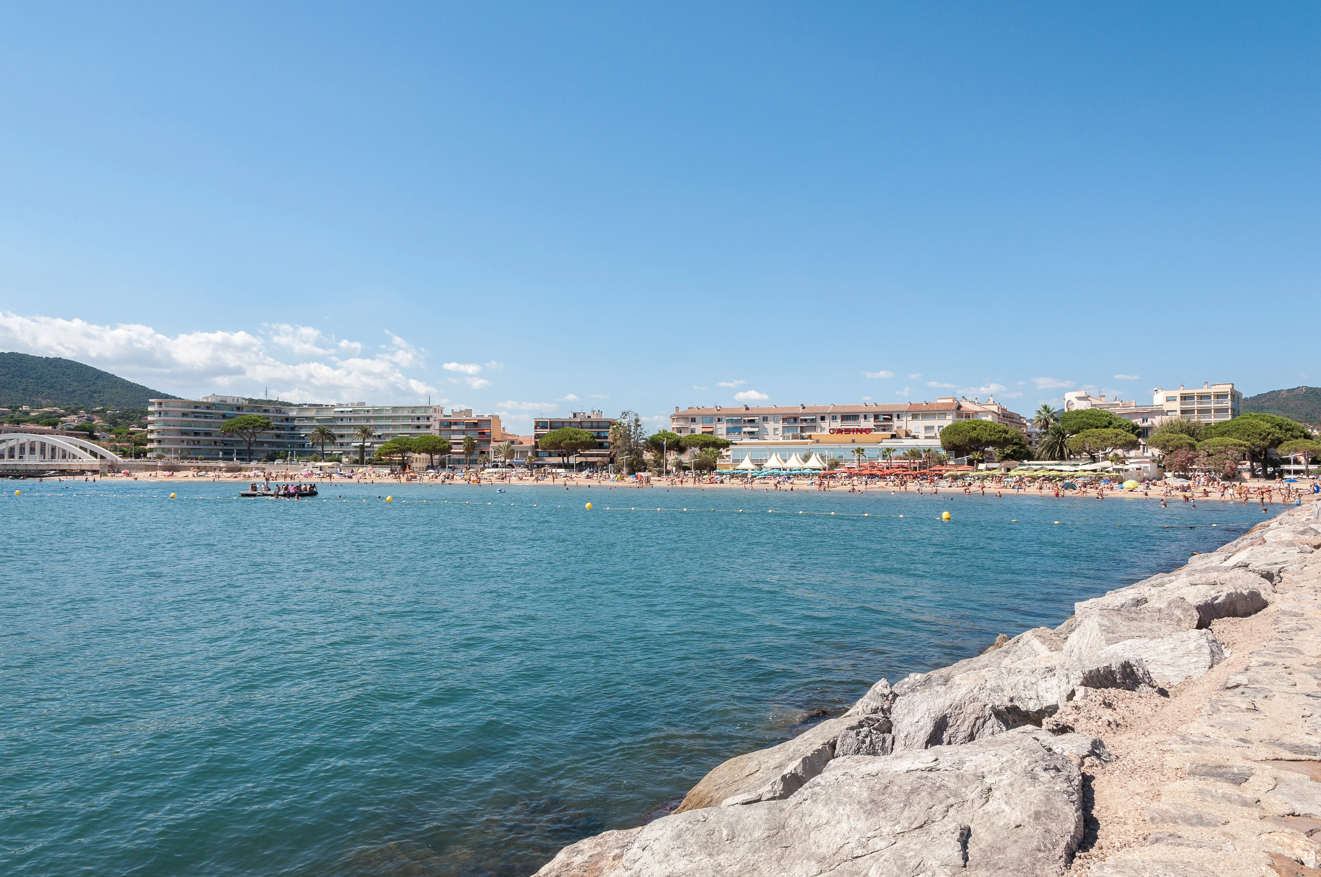 Digue et plage de Sainte-Maxime